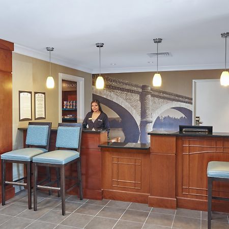 Staybridge Suites Lincolnshire By Ihg Eksteriør bilde