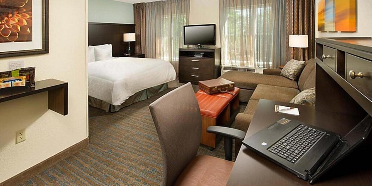 Staybridge Suites Lincolnshire By Ihg Eksteriør bilde