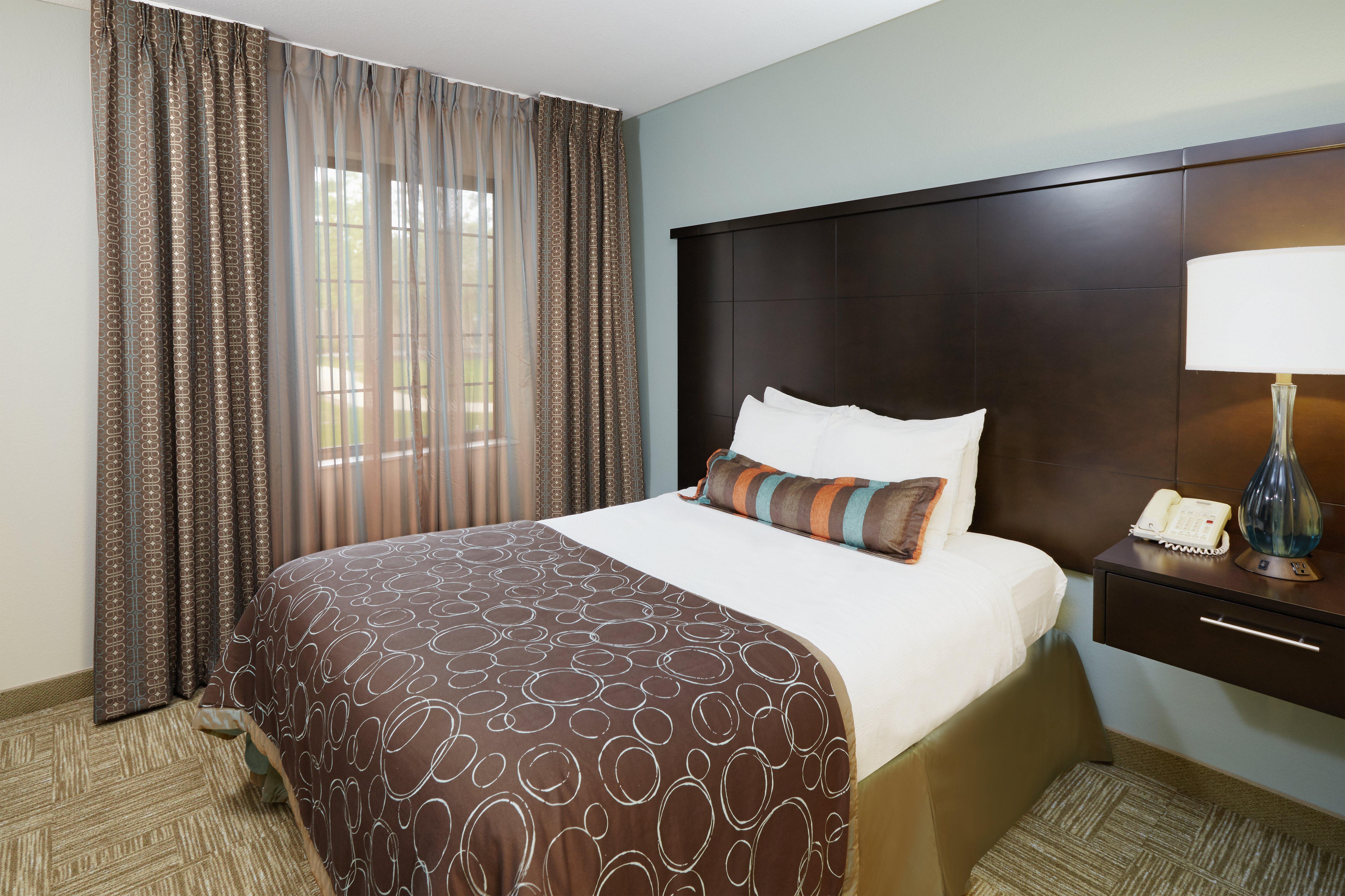 Staybridge Suites Lincolnshire By Ihg Eksteriør bilde